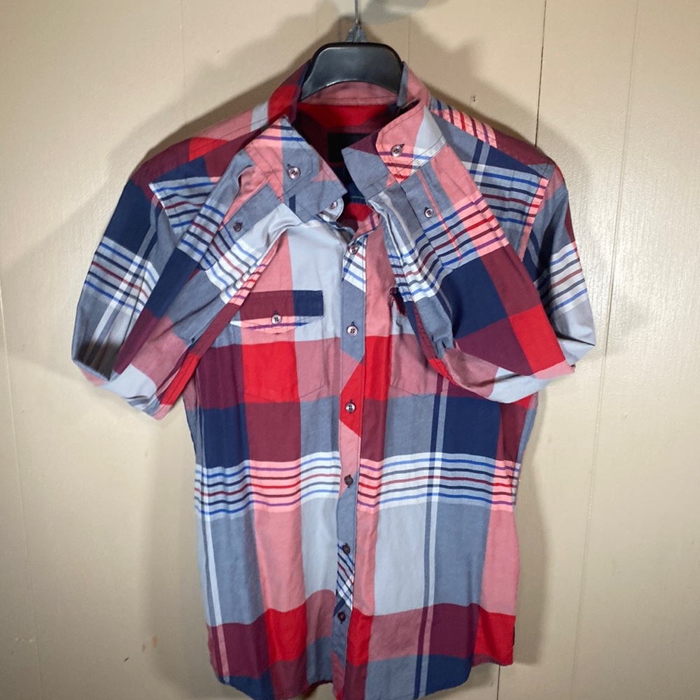 Hurley Large Red and Blue Casual Button Down Shirt